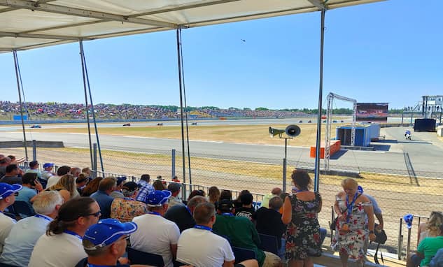 VIP TT Holland House